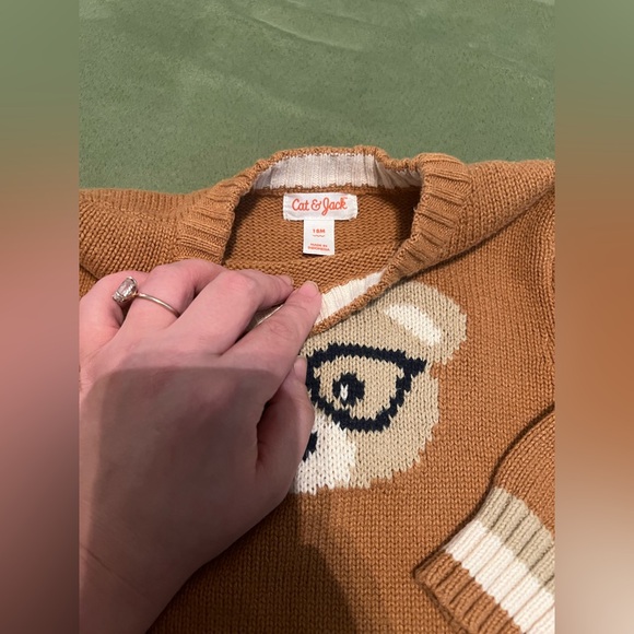 Cat & Jack Bear Sweater 18 months - Picture 3 of 3